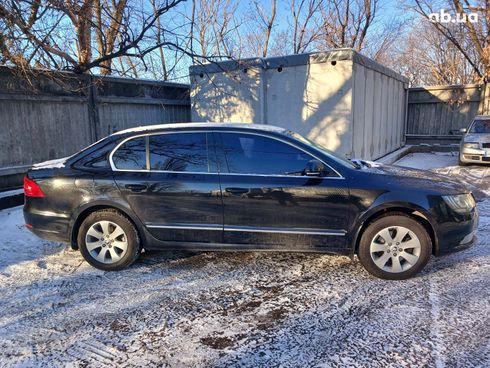 Skoda Superb 2013 черный - фото 4