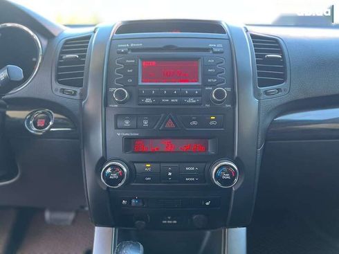 Kia Sorento 2010 - фото 15