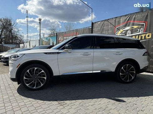 Lincoln Aviator 2022 - фото 7