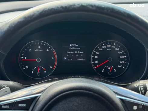 Kia Sportage 2018 белый - фото 28