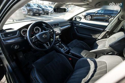 Skoda Superb 2020 - фото 20