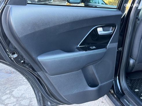 Kia Niro 2022 черный - фото 17