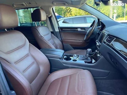 Volkswagen Touareg 2015 - фото 30