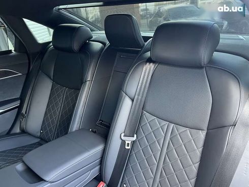 Audi S8 2022 - фото 30