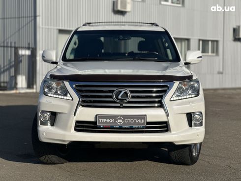 Lexus LX 2012 белый - фото 8