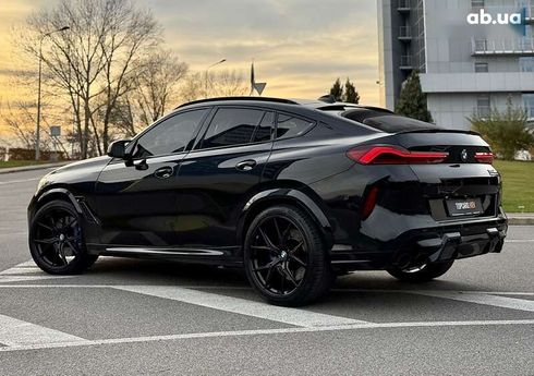 BMW X6 M 2022 - фото 8