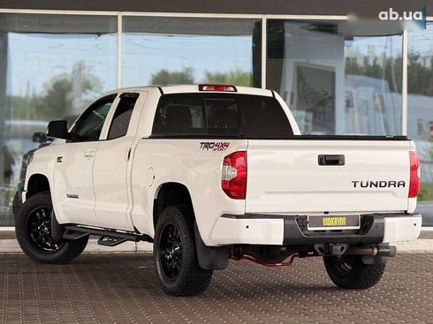 Toyota Tundra 2018 - фото 15