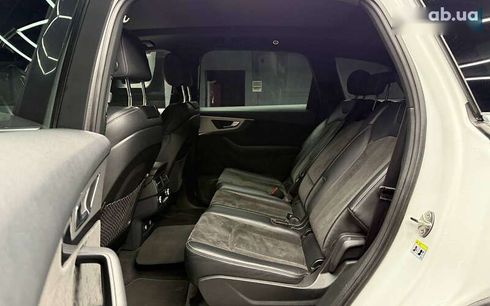 Audi Q7 2018 - фото 26