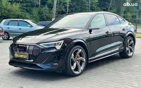 Audi E-Tron 2022 - фото 3