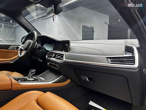 BMW X7 2022 - фото 21