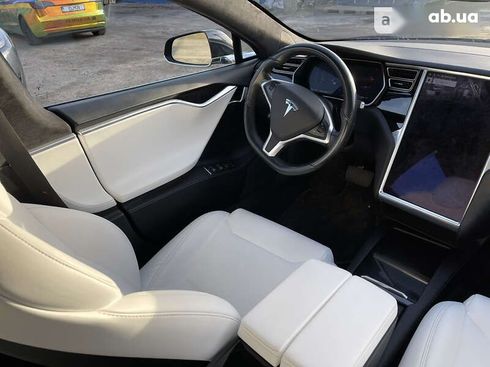 Tesla Model S 2017 - фото 26