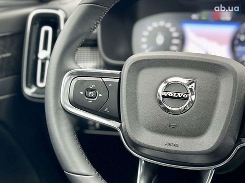 Volvo XC40 2022 - фото 22