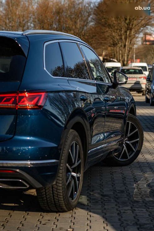 Volkswagen Touareg 2018 - фото 11