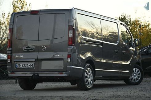 Opel Vivaro 2015 - фото 15