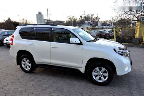 Toyota Land Cruiser Prado 2016 - фото 9
