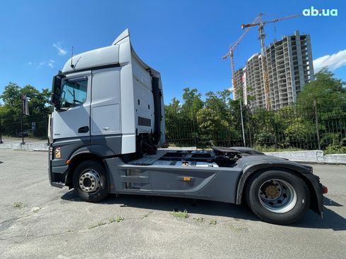 Mercedes-Benz Actros 2014 белый - фото 19