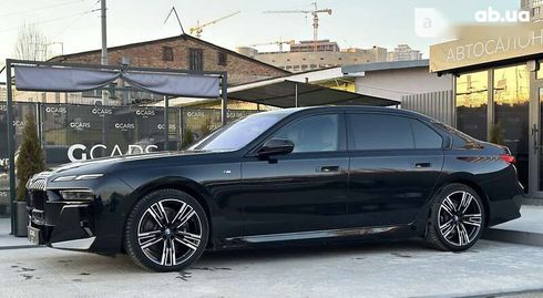 BMW i7 2022 - фото 4