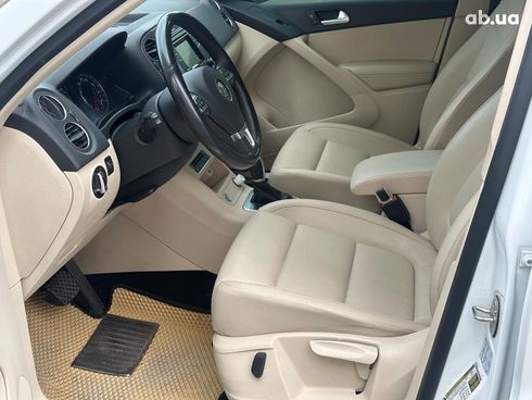 Volkswagen Tiguan 2016 белый - фото 10