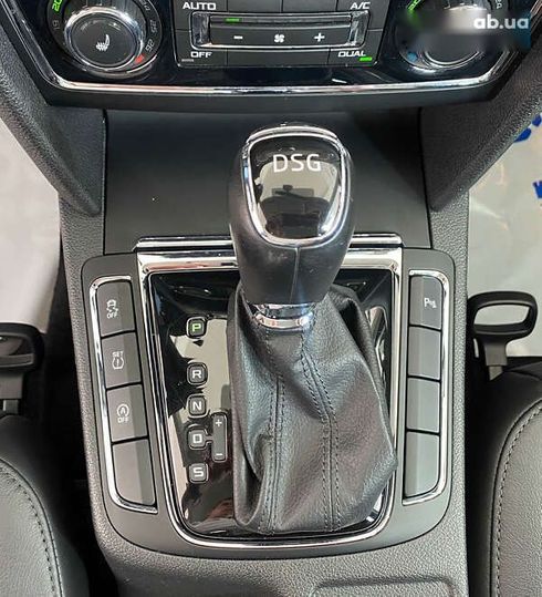 Skoda Superb 2015 - фото 22