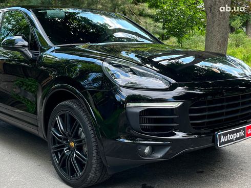 Porsche Cayenne 2017 черный - фото 4