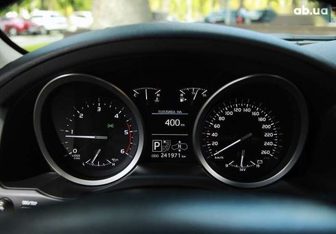 Toyota Land Cruiser 2014 - фото 15