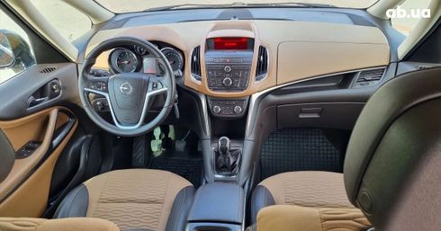 Opel Zafira 2012 коричневый - фото 5