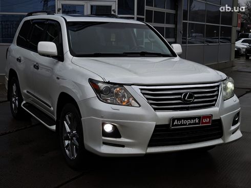 Lexus LX 2011 бежевый - фото 11