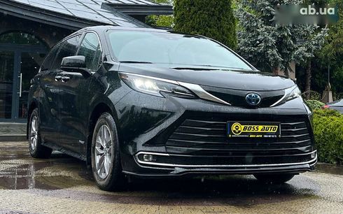 Toyota Sienna 2022 - фото 2