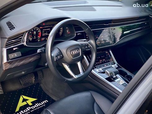 Audi Q7 2021 - фото 17