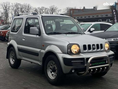 Suzuki Jimny 2011 - фото 11