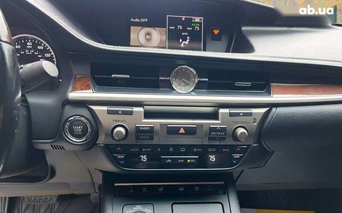 Lexus ES 2015 - фото 14