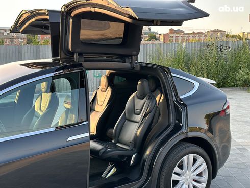Tesla Model X 2016 черный - фото 16