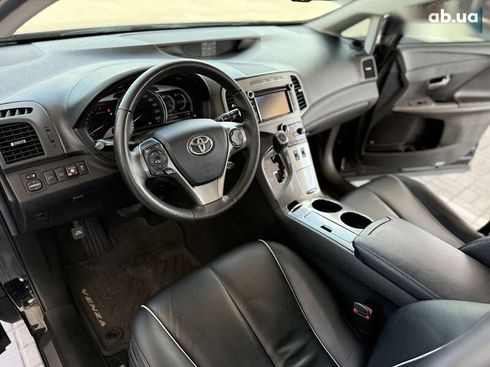Toyota Venza 2013 - фото 22
