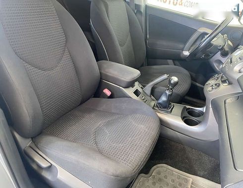 Toyota RAV4 2008 - фото 13