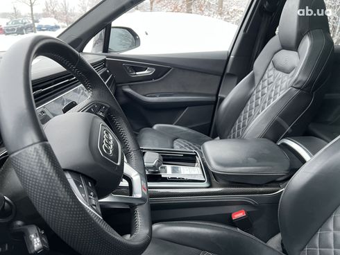 Audi SQ7 2020 - фото 34