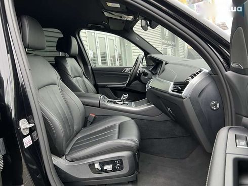BMW X5 2020 - фото 29