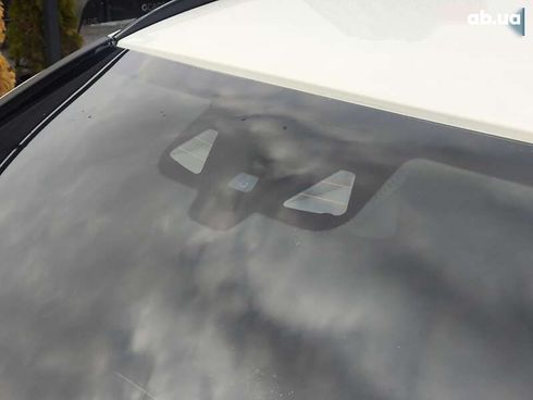 Mercedes-Benz C-Класс 2015 - фото 12