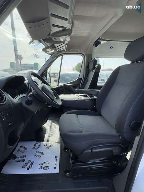 Renault Master 2018 - фото 15