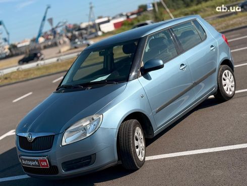 Skoda Fabia 2008 серый - фото 2
