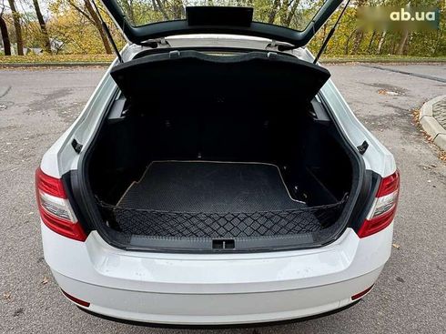 Skoda Octavia 2019 - фото 15