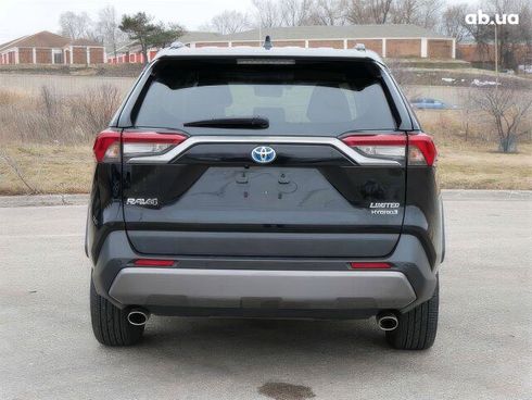 Toyota RAV4 Hybrid 2019 черный - фото 5