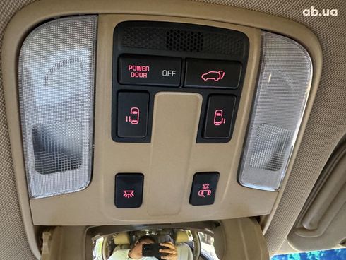 Kia Carnival 2019 белый - фото 71