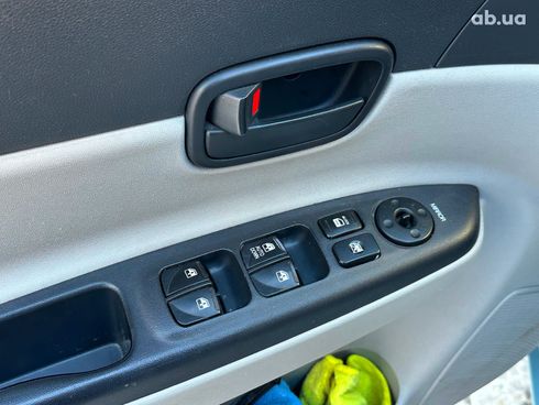 Hyundai Accent 2008 серый - фото 15