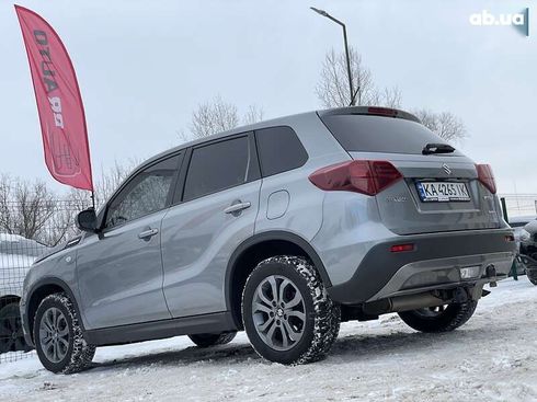 Suzuki Vitara 2022 - фото 18