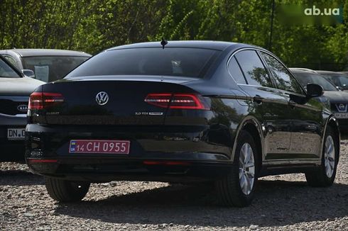 Volkswagen Passat 2017 - фото 14