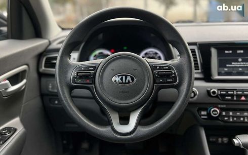 Kia Niro 2017 - фото 10