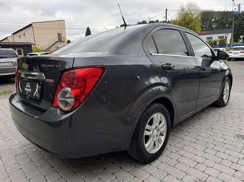 Chevrolet Sonic 2013 - фото 14
