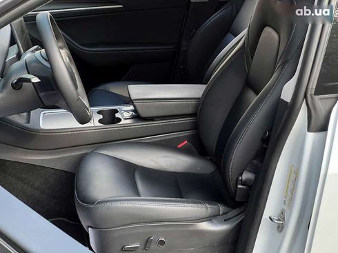 Tesla Model Y 2023 - фото 13