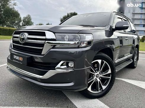 Toyota Land Cruiser 2020 - фото 3