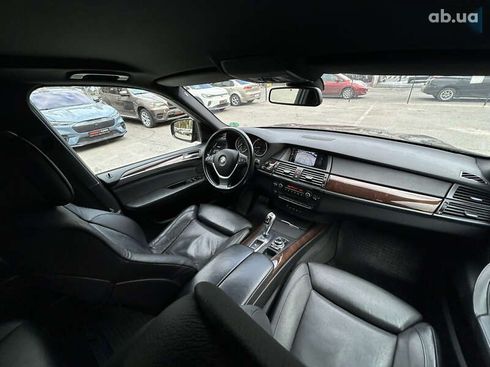 BMW X5 2010 - фото 27